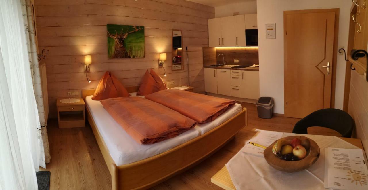 Haus Sonnenschein Apartman Saalbach-Hinterglemm Kültér fotó